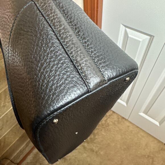 Gucci Black Pebbled Leather Hasler Horsebit Tote in Like New Condition - Picture 12 of 16